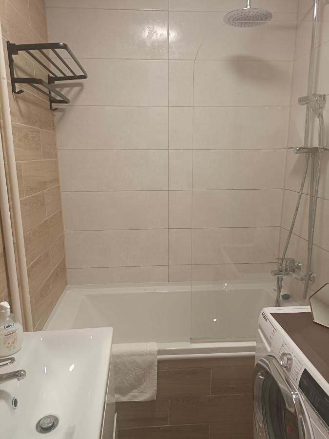 Przytulny Apartament Blisko Morza กดัญสก์ ภายนอก รูปภาพ